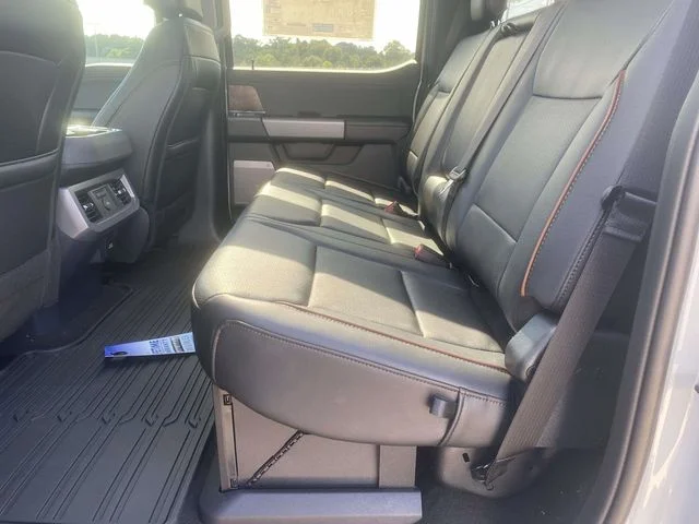 New 2026 Ford F-250 - photo 2