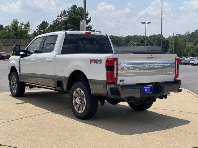 New 2026 Ford F-250 - photo 2