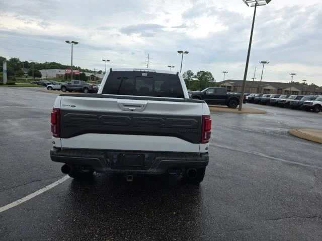 Used 2018 Ford F-150 - photo 5