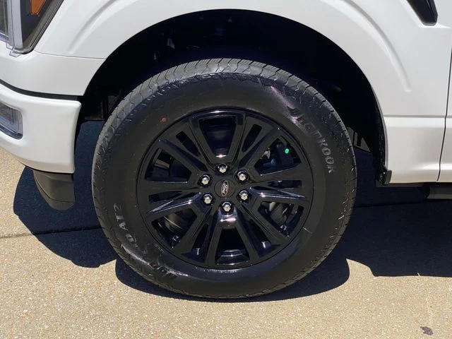 New 2026 Ford F-150 - photo 9