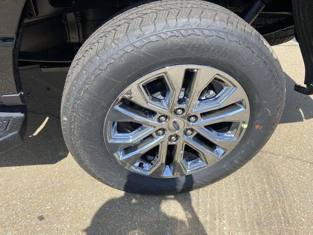 New 2026 Ford F-150 - photo 8