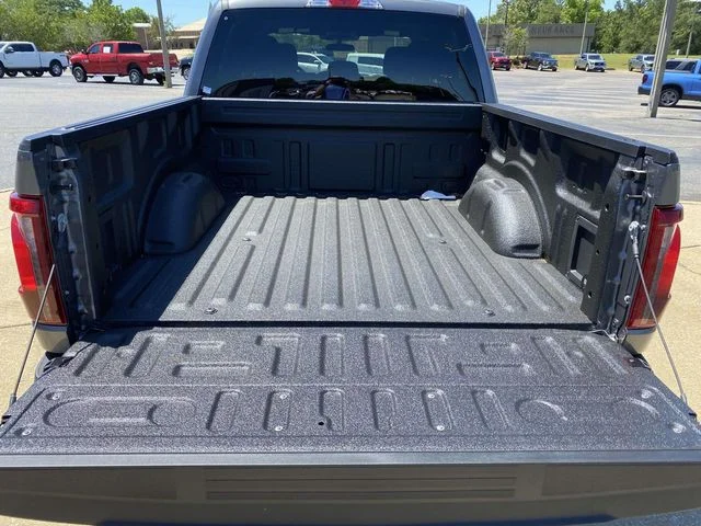 New 2026 Ford F-150 - photo 5