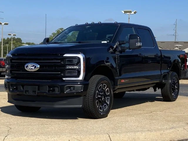 New 2027 Ford F-250 - photo 1