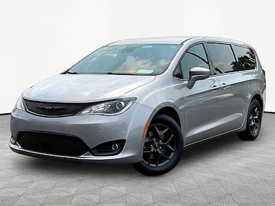 2019 Chrysler Pacifica FWD Minivan for sale #23KR550056T1 - photo 1