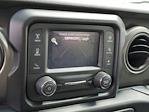 2021 Jeep Gladiator Crew Cab 4WD Pickup for sale #2340280A - photo 17
