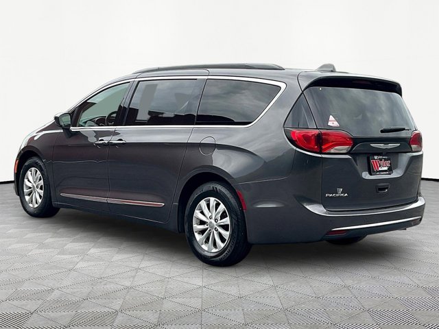 Used 2017 Chrysler Pacifica - photo 6
