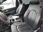 Used 2025 Chrysler Pacifica Select Minivan for sale #23T9769 - photo 9