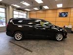 2018 Chrysler Pacifica FWD Minivan for sale #2410782 - photo 8