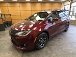 2019 Chrysler Pacifica FWD Minivan for sale #987562 - photo 4