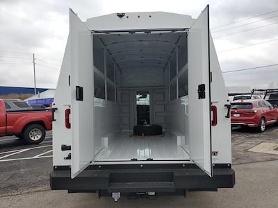 New 2025 GMC Savana 4500 Service Utility Van for sale #2621594 - photo 2