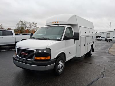 New 2025 GMC Savana 4500 Service Utility Van for sale #2621594 - photo 2