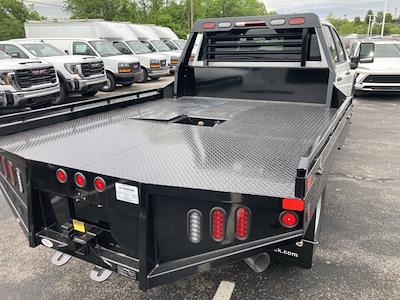 New 2025 GMC Sierra 3500 Pro Crew Cab 4WD Flatbed Truck for sale #2621595 - photo 2