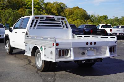 2025 GMC Sierra 3500 Crew Cab DRW 4WD Flatbed Truck for sale #2621622 - photo 2