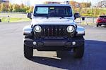 Used 2022 Jeep Gladiator Sport Crew Cab for sale #26T10008 - photo 33