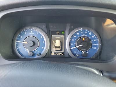 Used 2018 Toyota Sienna XLE Minivan for sale #26T10079A - photo 2