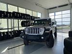 2020 Jeep Gladiator Crew Cab 4WD Pickup for sale #26T10117 - photo 2