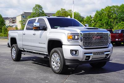 2018 GMC Sierra 2500 Crew Cab SRW 4WD Pickup for sale #26T9810A - photo 1
