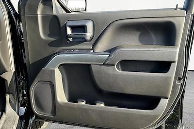 Used 2018 Chevrolet Silverado 1500 - photo 1