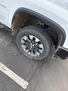 Used 2022 Chevrolet Silverado 2500 - photo 1