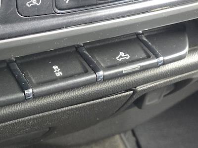 2018 Chevrolet Silverado 1500 Crew Cab 4WD Pickup for sale #5649805A - photo 2