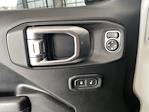 2020 Jeep Gladiator Crew Cab 4WD Pickup for sale #56T10592 - photo 9