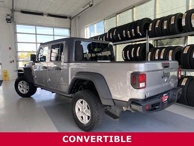 2020 Jeep Gladiator Crew Cab 4WD Pickup for sale #56T10967 - photo 2