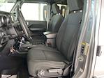 2020 Jeep Gladiator Crew Cab 4WD Pickup for sale #56T10967 - photo 18