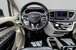2018 Chrysler Pacifica FWD Minivan for sale #56T11318 - photo 7