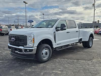 2024 Ford F-350 Crew Cab DRW 4x4, Pickup for sale #24FT118 - photo 1