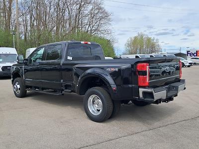 New 2025 Ford F-350 XLT Crew Cab 4x4 DRW Pickup for sale #25FT044 - photo 2