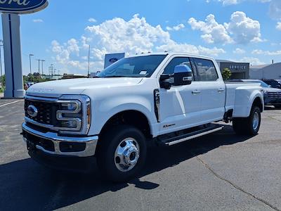New 2025 Ford F-350 Lariat Crew Cab 4x4 DRW Pickup for sale #25FT086 - photo 1