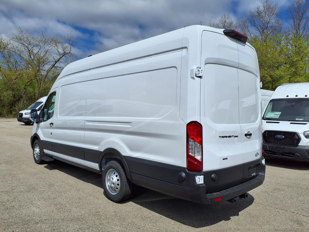 New 2026 Ford Transit 250 - photo 5