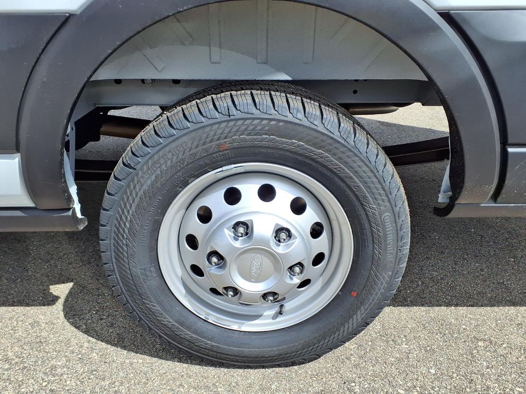New 2026 Ford Transit 250 - photo 10