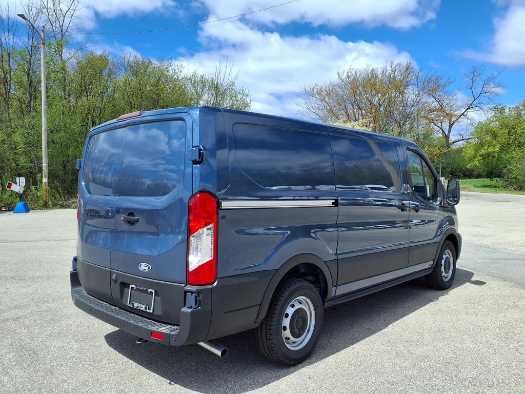 New 2026 Ford Transit 150 - photo 7