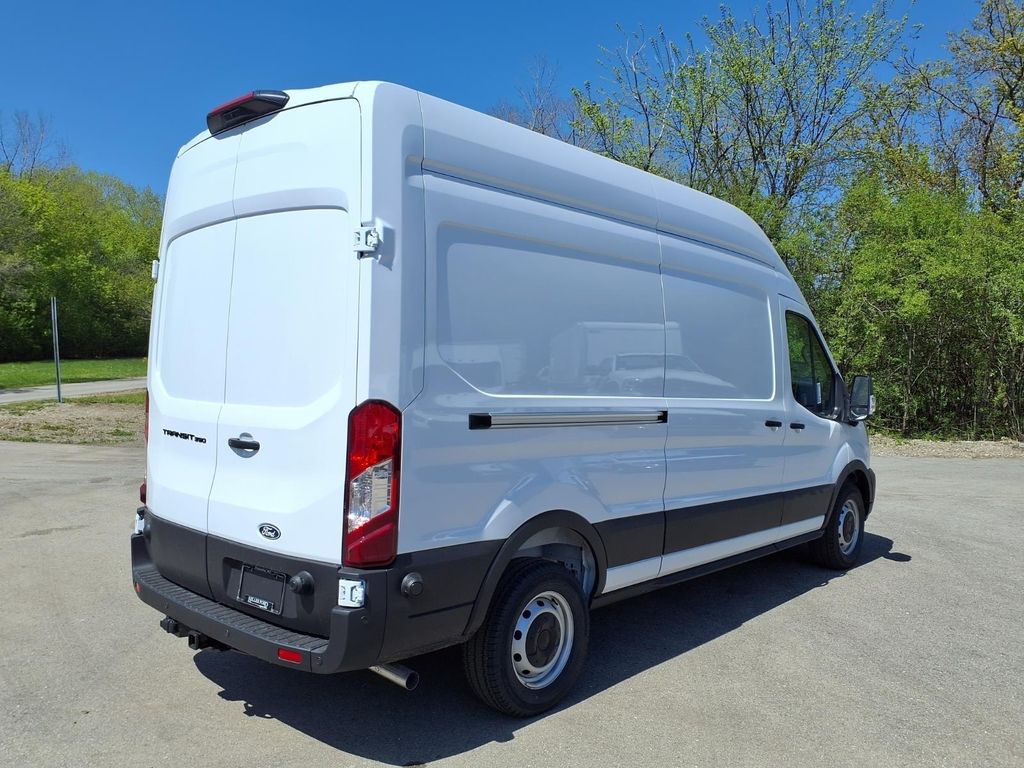 New 2026 Ford Transit 150 - photo 7