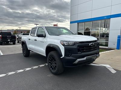 2026 Chevrolet Colorado Crew Cab 4WD Pickup for sale #3C4221 - photo 2