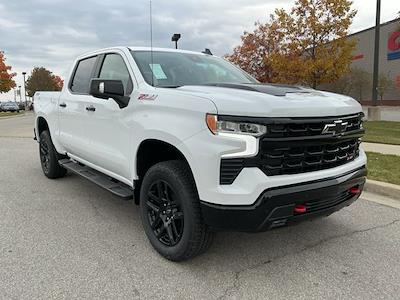 2026 Chevrolet Silverado 1500 Crew Cab 4WD Pickup for sale #3C4227 - photo 2