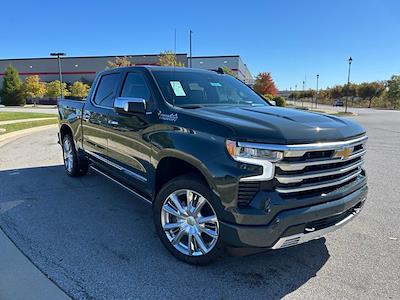 2026 Chevrolet Silverado 1500 Crew Cab 4WD Pickup for sale #3C4245 - photo 2