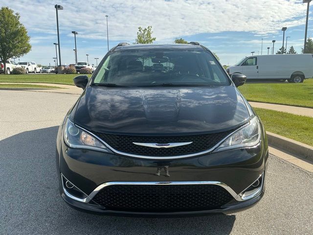 Used 2017 Chrysler Pacifica - photo 12