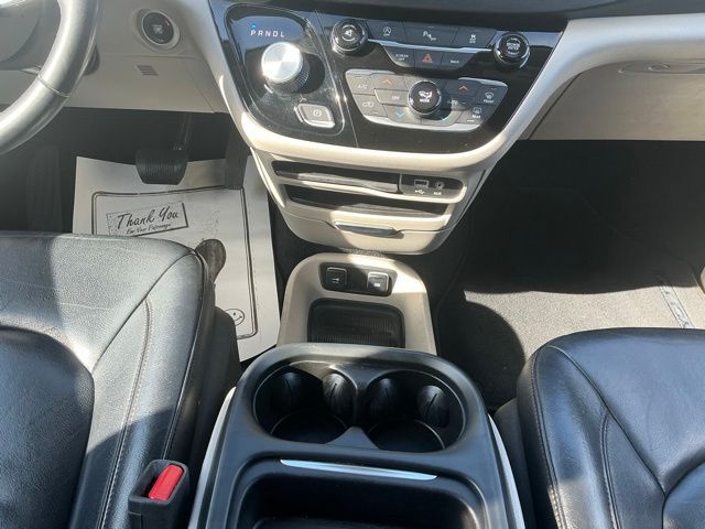 Used 2017 Chrysler Pacifica - photo 31