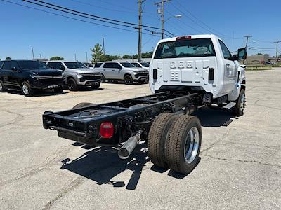 New 2024 Chevrolet Silverado 6500 Regular Cab 4x4 Cab Chassis for sale #3FL1092 - photo 2