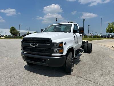 2024 Chevrolet Silverado 6500 Regular Cab DRW RWD Cab Chassis for sale #3FL1102 - photo 2