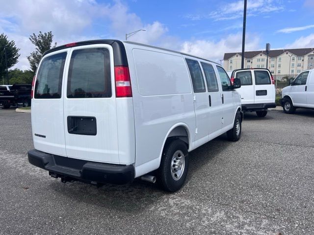 New 2025 Chevrolet Express 2500 - photo 10