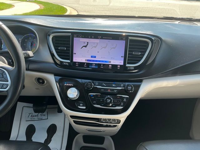 Used 2022 Chrysler Pacifica - photo 27
