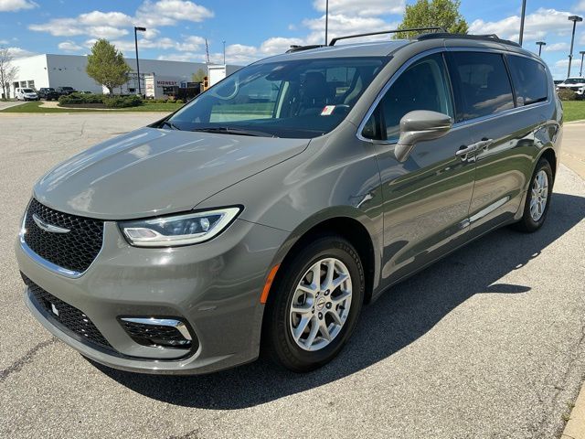 Used 2022 Chrysler Pacifica - photo 5