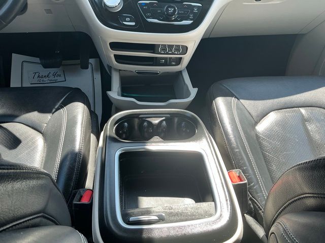 Used 2022 Chrysler Pacifica - photo 29