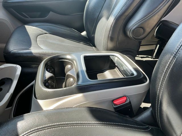 Used 2022 Chrysler Pacifica - photo 33