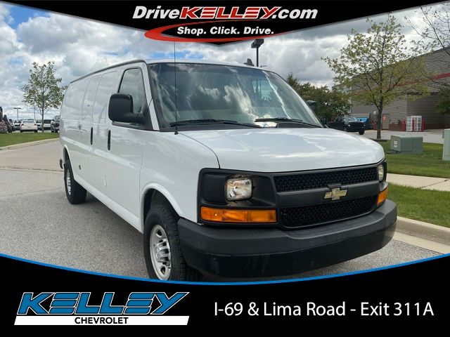 Used 2017 Chevrolet Express 2500 - photo 1