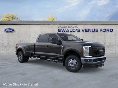 2025 Ford F-350 Crew Cab DRW 4WD Pickup for sale #J16493 - photo 1
