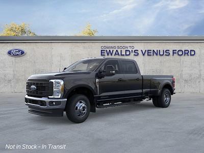2025 Ford F-350 Crew Cab DRW 4WD Pickup for sale #J16493 - photo 1